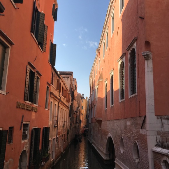 Meet your Posher, Erica - Picture 1 of 1